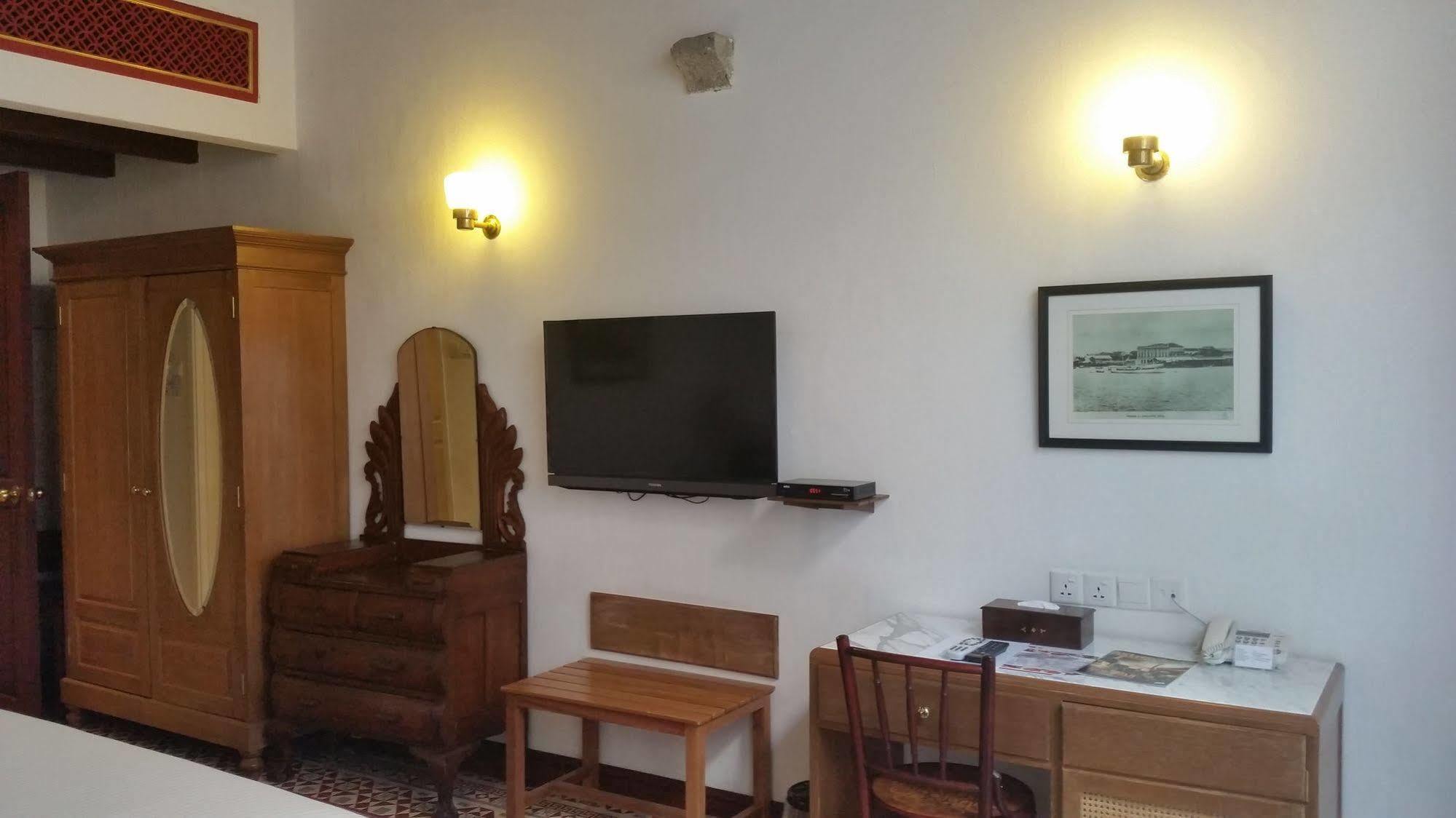 Nam Keng Hotel Penang George Town Bagian luar foto